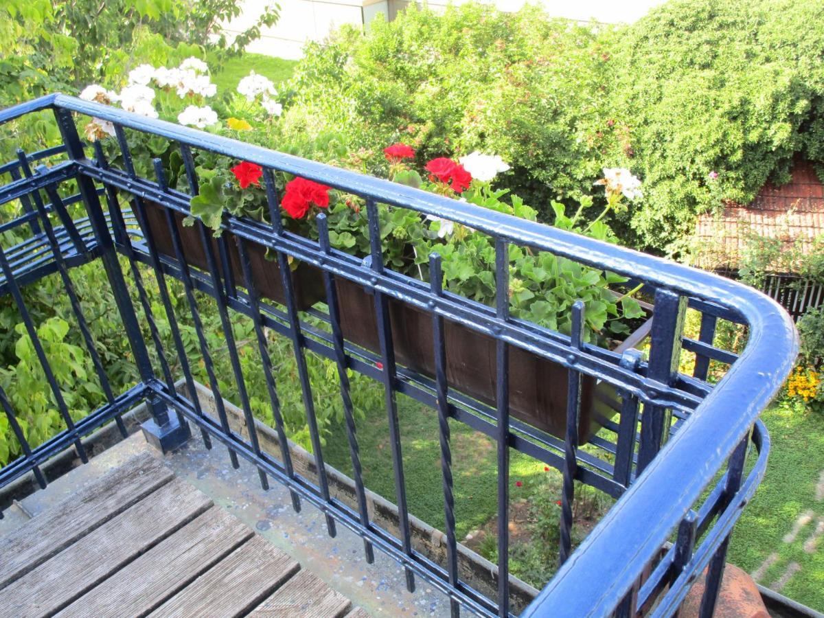 Villa Am Rosenfelspark لاروش المظهر الخارجي الصورة